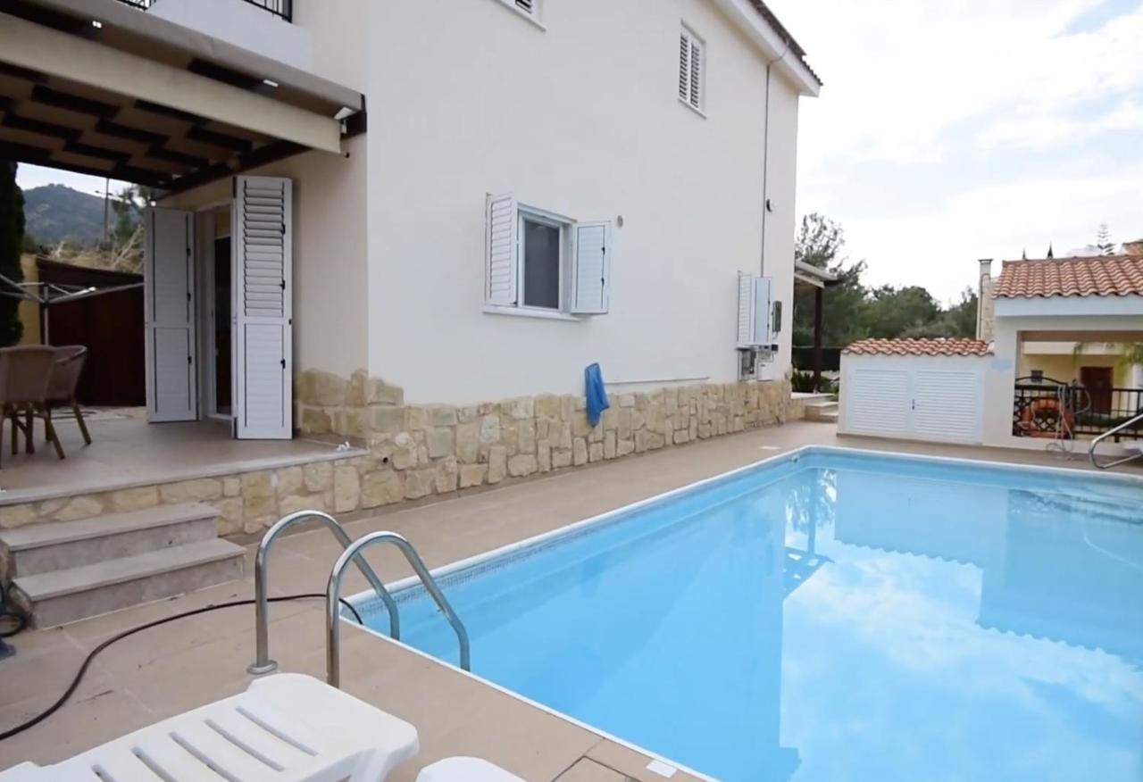 Fab Sea And Mountain View Villa, Walking Distance From The Sandy Beach Yialia Exterior foto