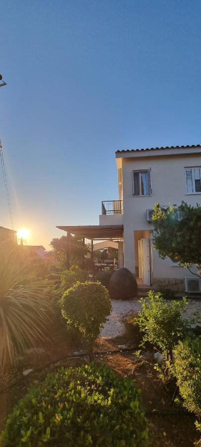 Fab Sea And Mountain View Villa, Walking Distance From The Sandy Beach Yialia Exterior foto